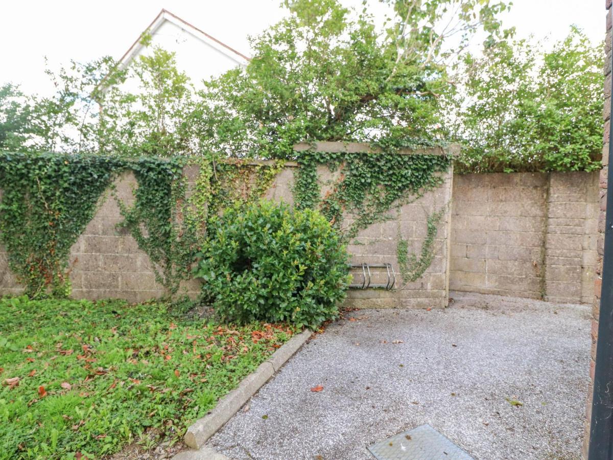 8 Scrahan Place Киларни Екстериор снимка