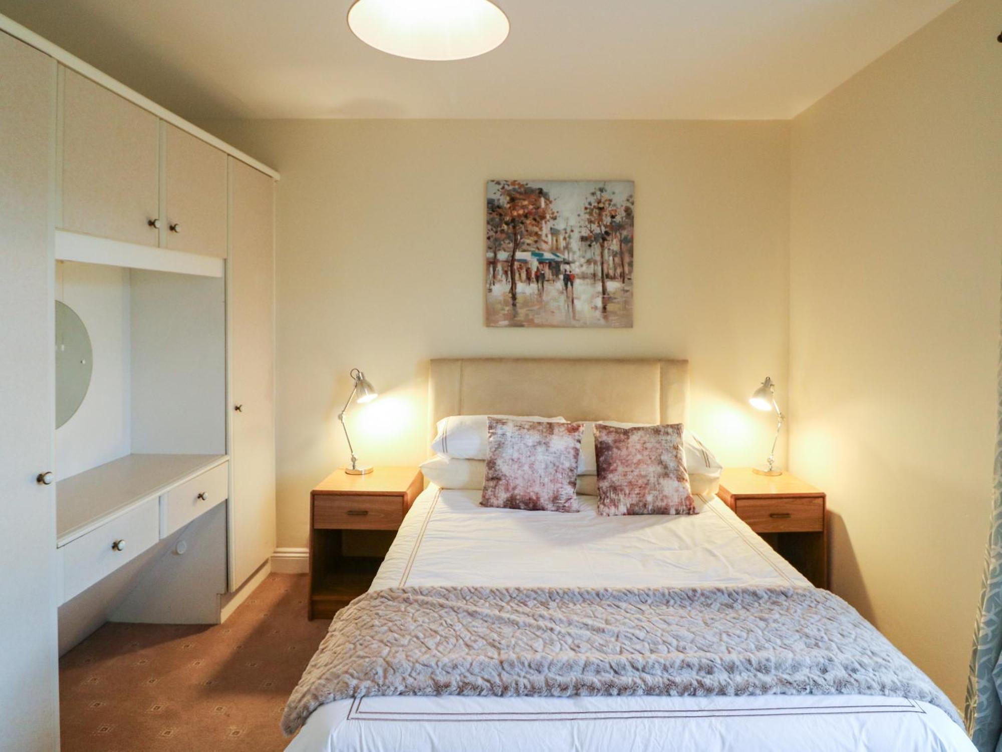 8 Scrahan Place Киларни Екстериор снимка