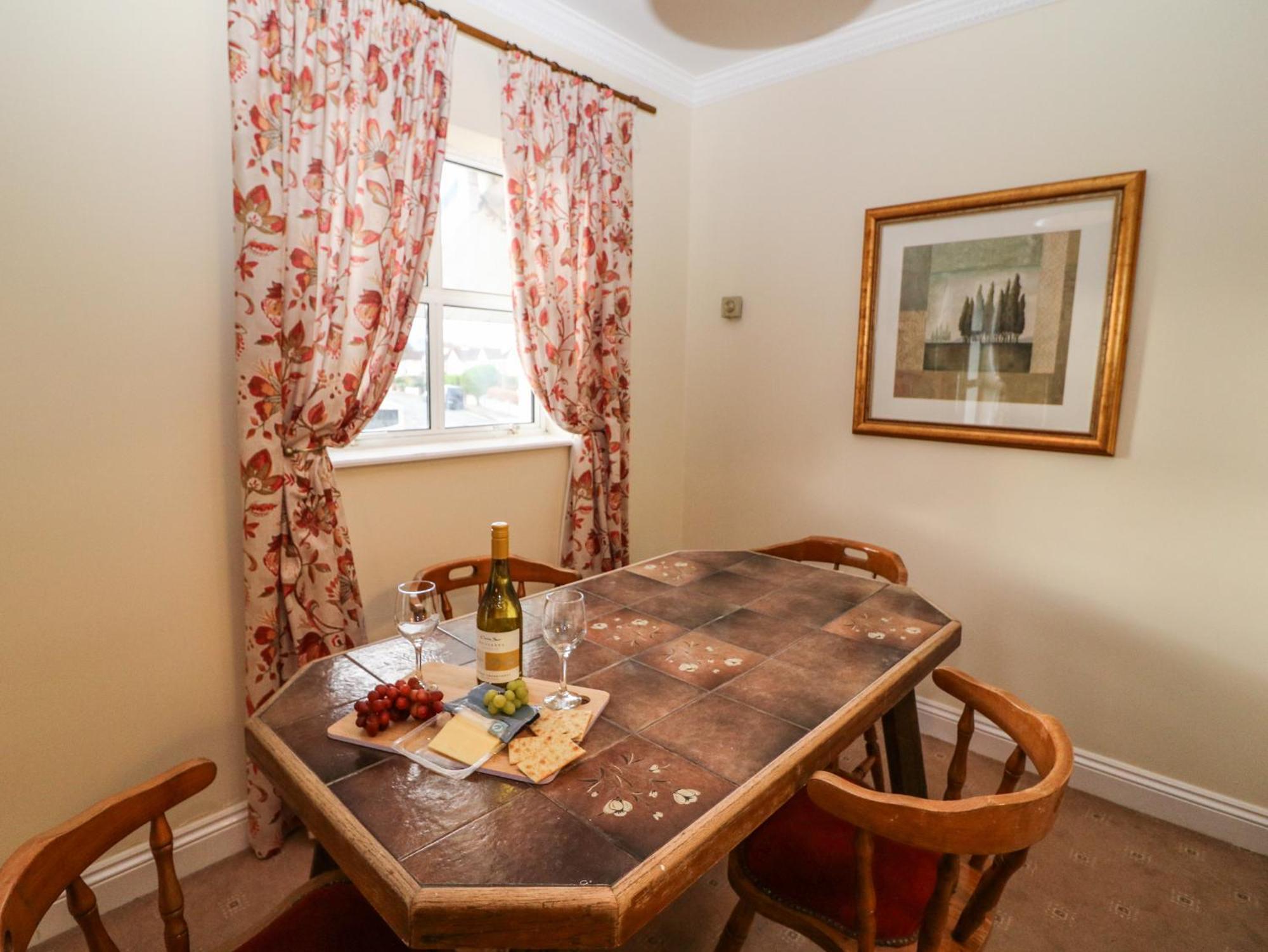 8 Scrahan Place Киларни Екстериор снимка